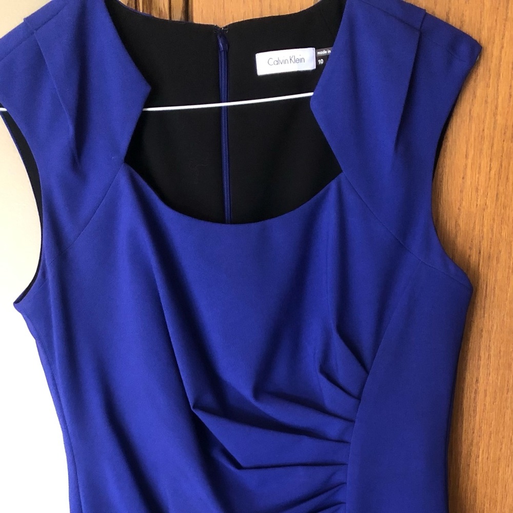 Calvin Klein dress - Picture 2 of 4